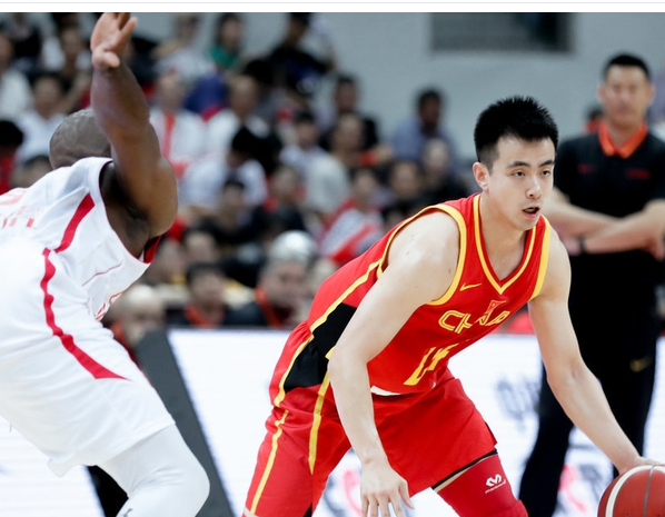 摩纳哥赛后绝杀压哨，志在CBA季后赛名次提升，更衣室稳定，轮换策略成焦点的简单介绍